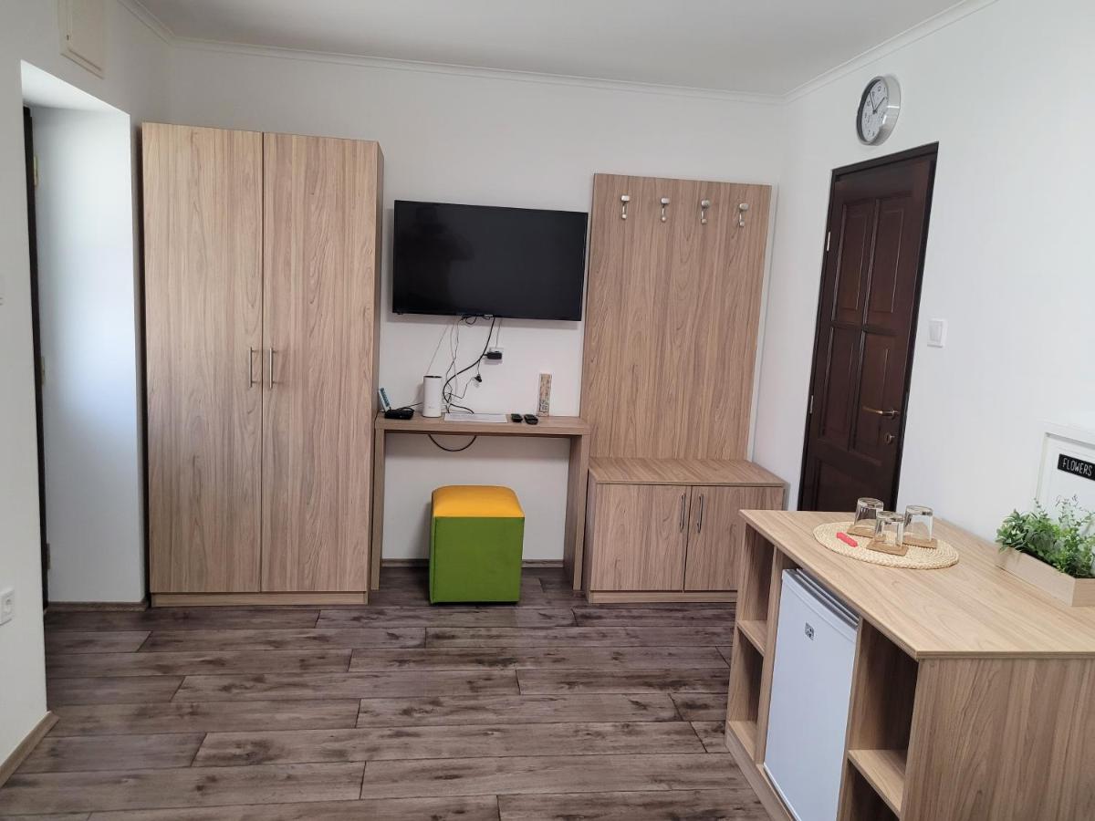 Vegvari Vendeghaz Magyarbóly Exteriör bild